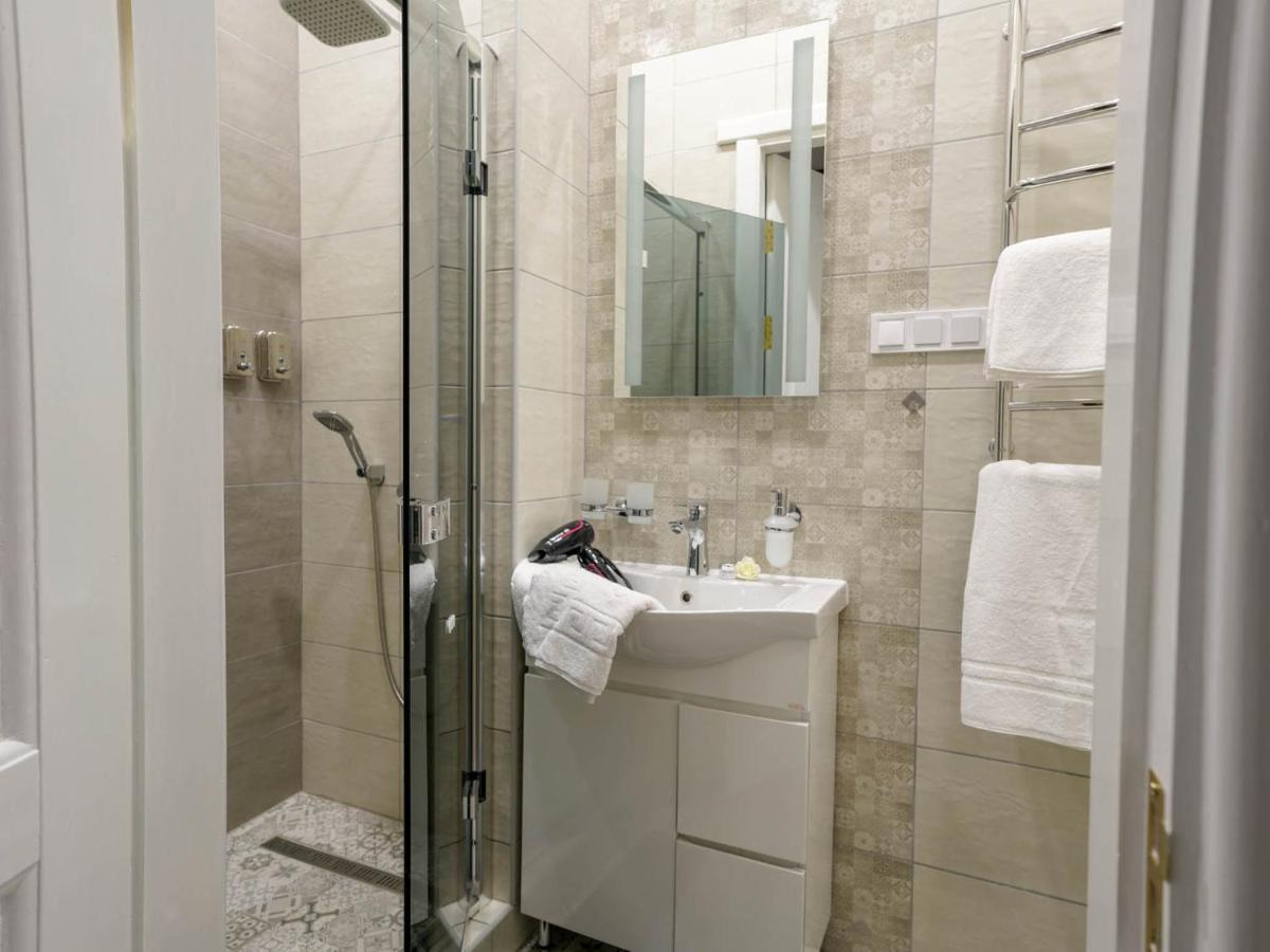 Lviv Suites At Shopena St. 4 Екстер'єр фото