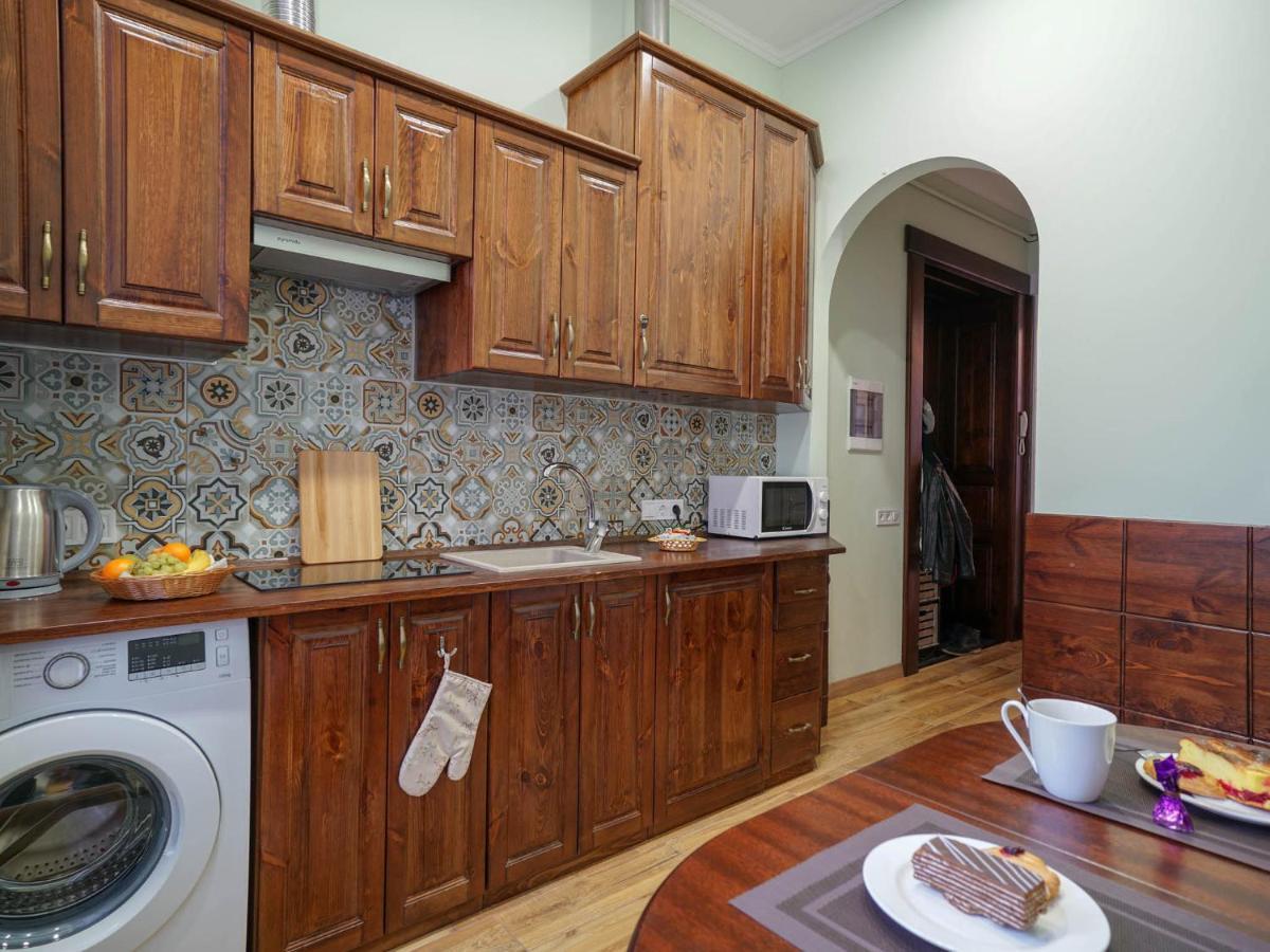 Lviv Suites At Shopena St. 4 Екстер'єр фото